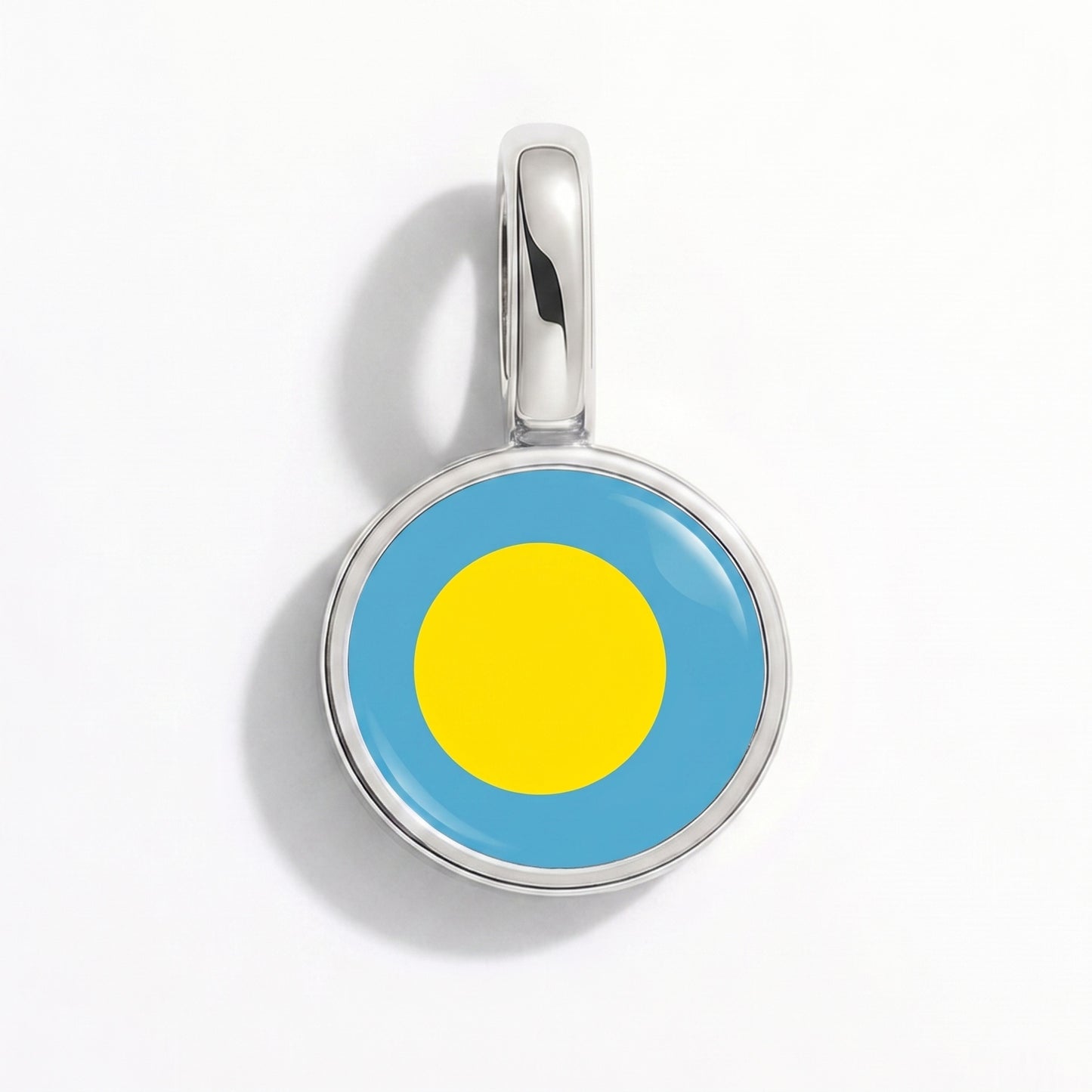 Flag charm Palau – round silver