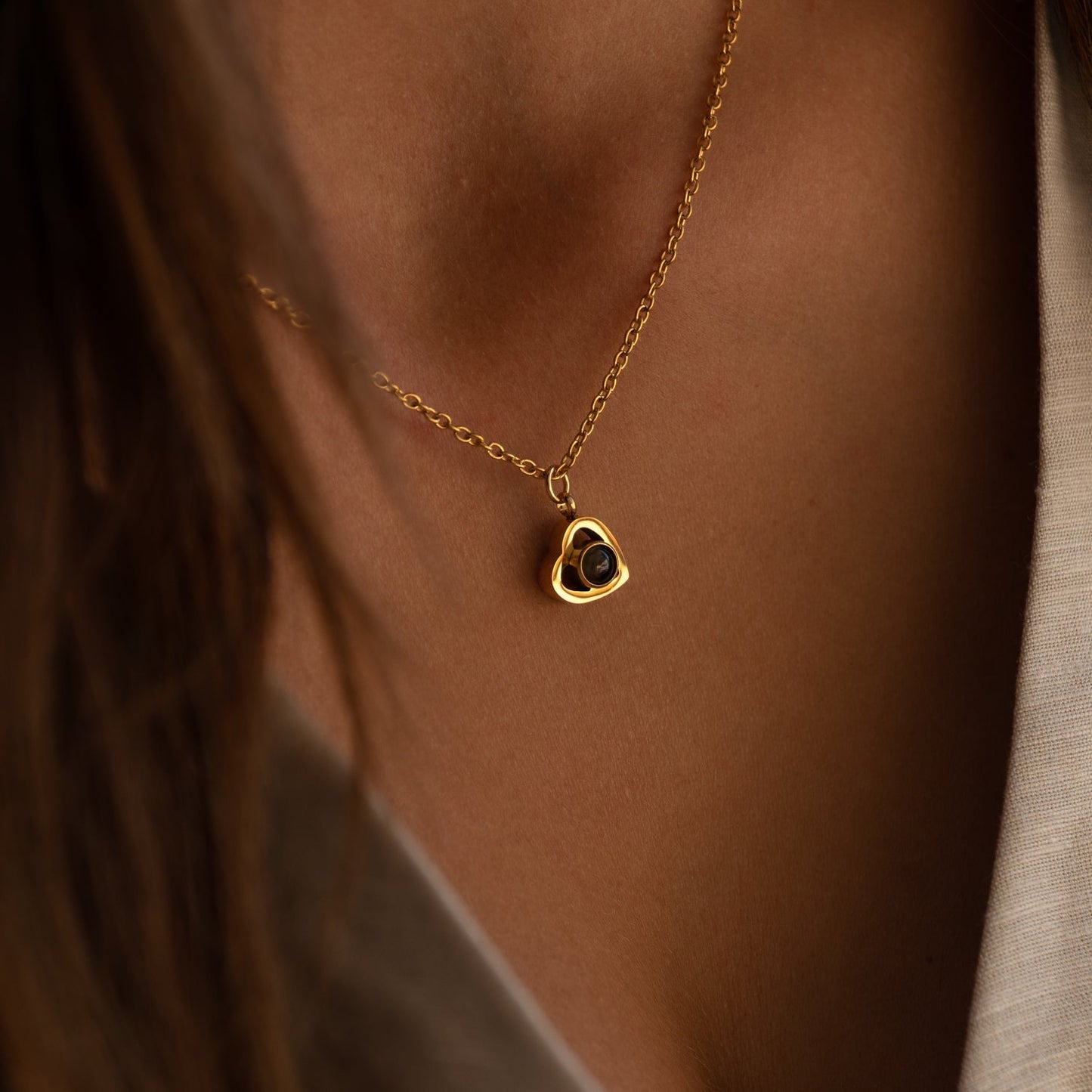 Personalised photo necklace - heart-shaped