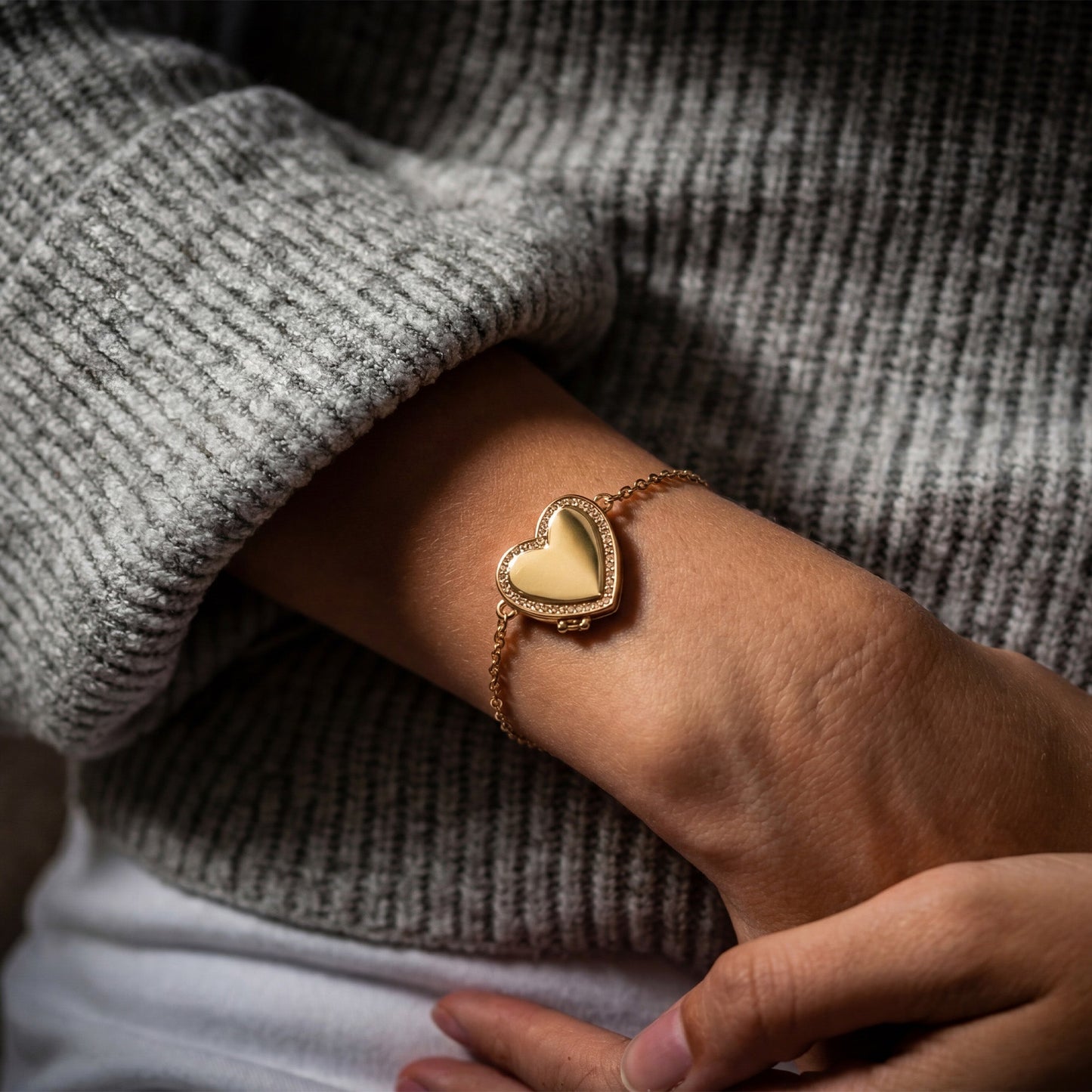 Locket Bracelet with Photo - Heart