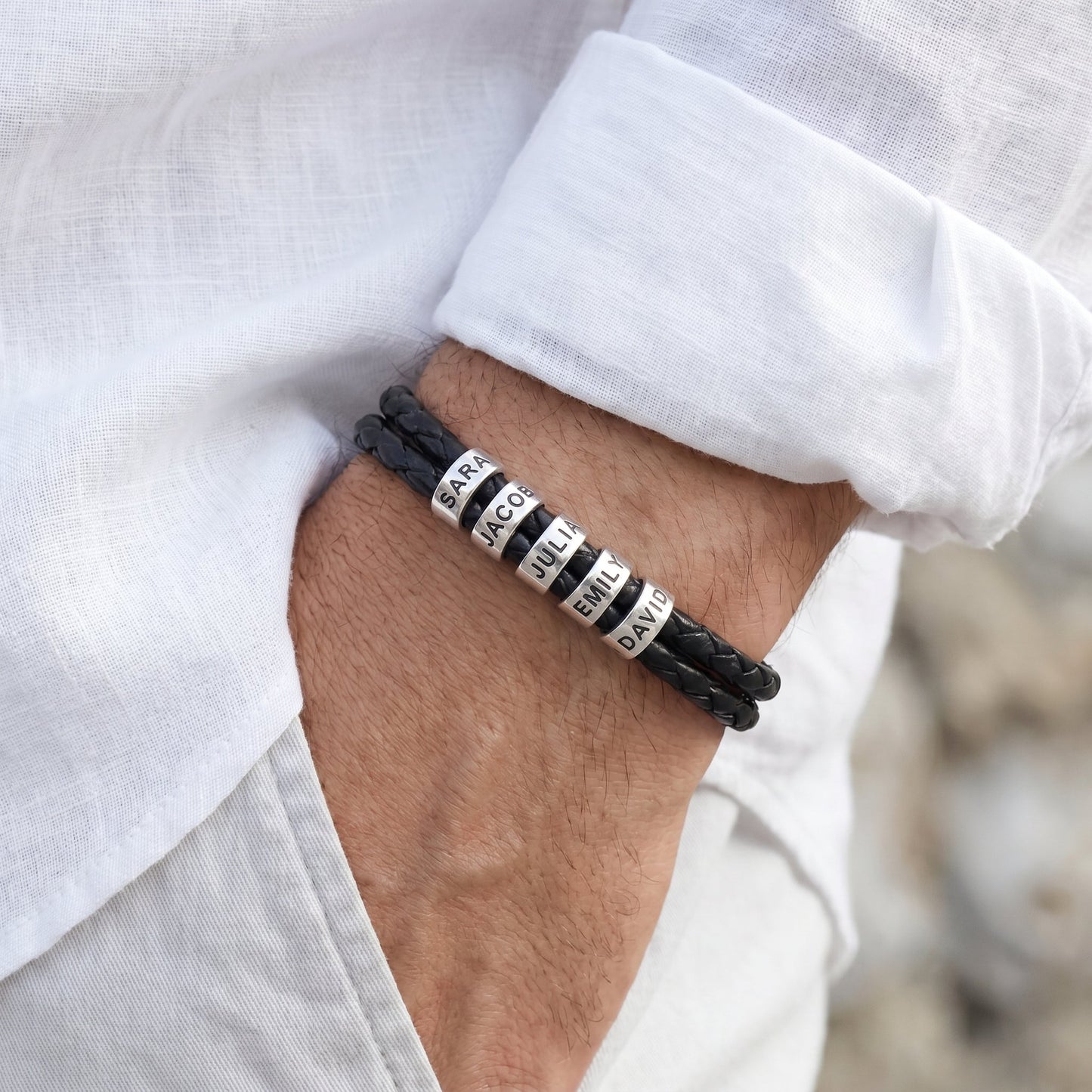 SB198-Leather-Wearing-silver-3.jpg
