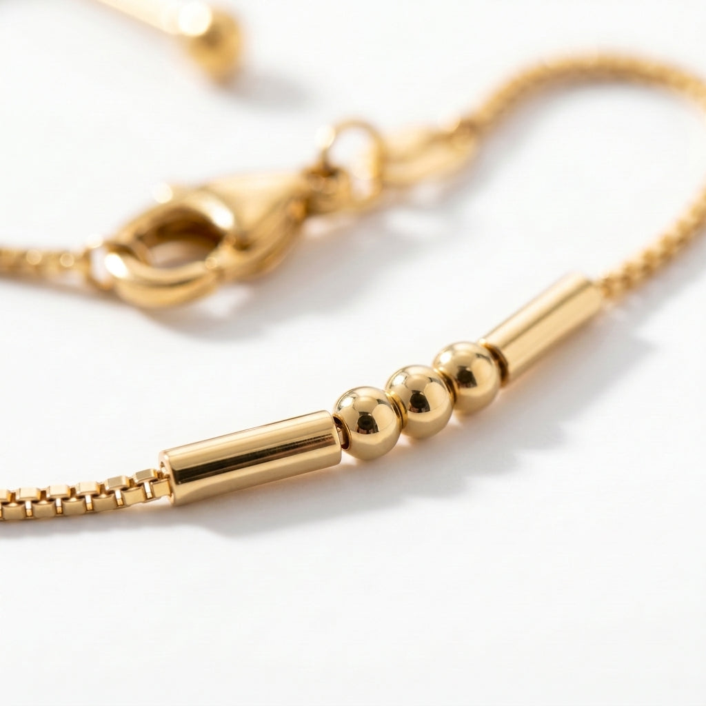SB199 Morse Code Armband Gold - Detail